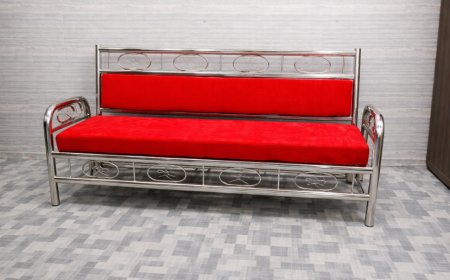 S.R Steel Enterprises: Premier Manufacturer of Hotel and Banquet Furniture in Delhi