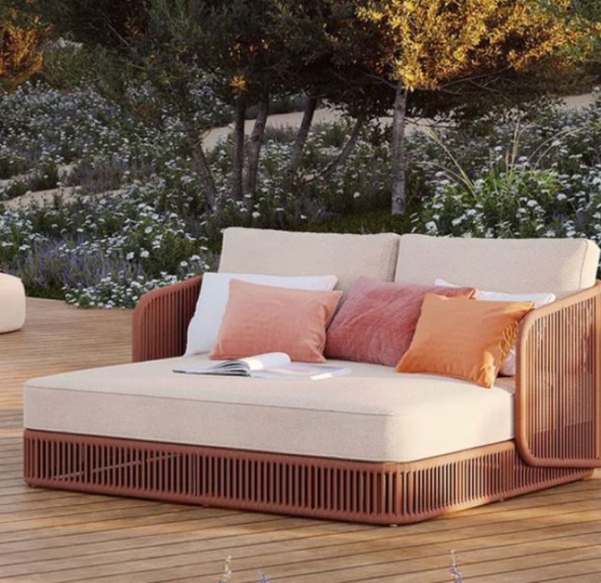 Sundecor Outdoor Furniture: Elevating Hotel Outdoor Spaces with Luxury Furnishings